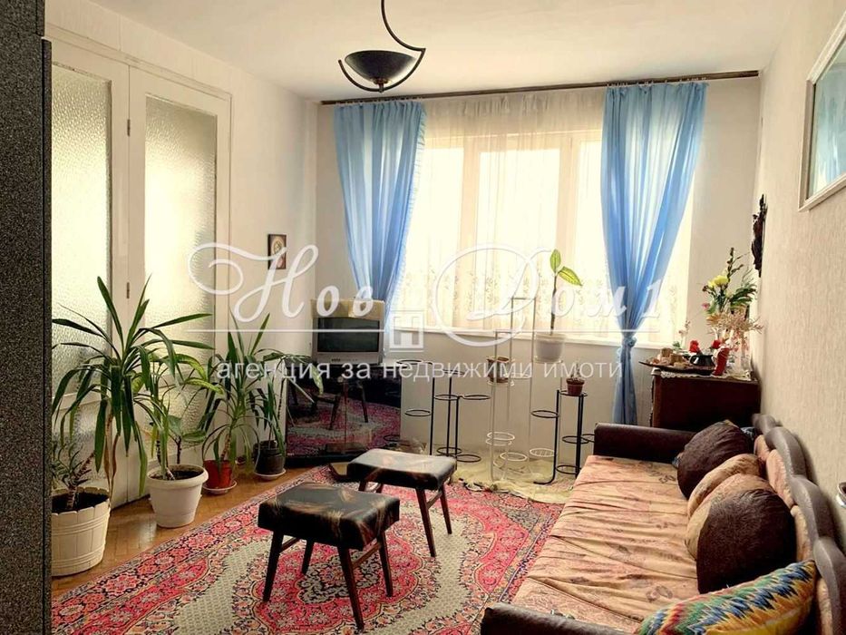 Продава се Многостаен апартамент в Варна, Център - 94 кв.м за 1985 €/кв.м - Снимка #16