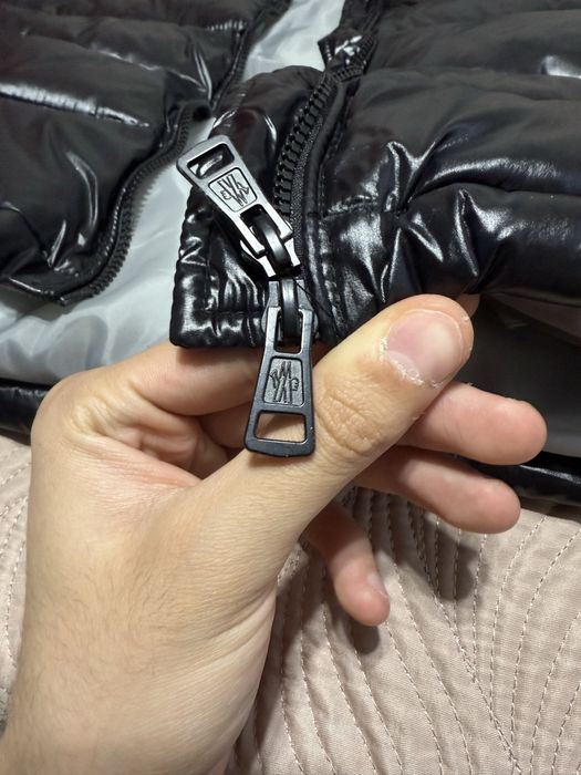 Moncler безрукавка