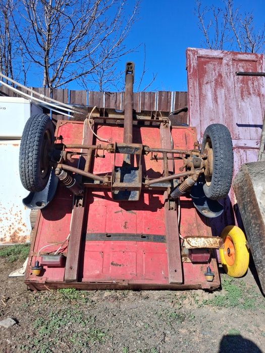 Прицеп на легковой автомобиль
