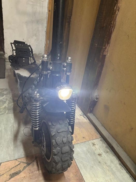 Электросамокат Kugo m5