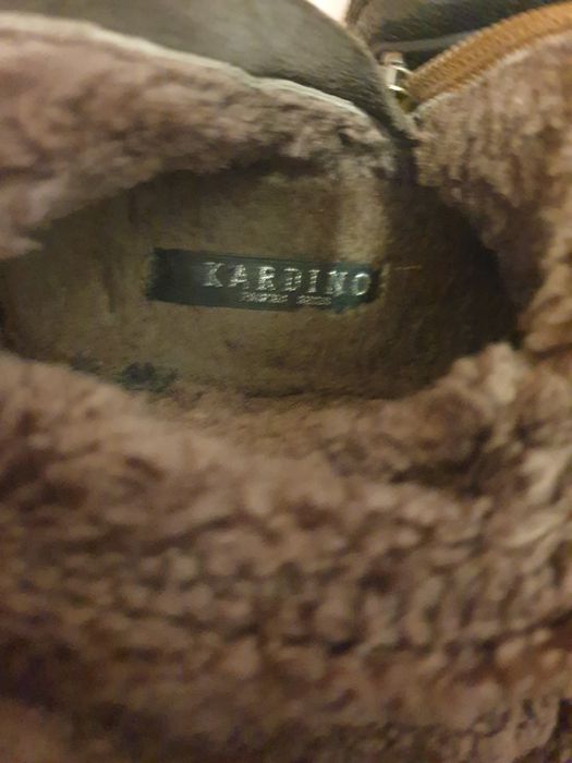 Продам женскую обувь.