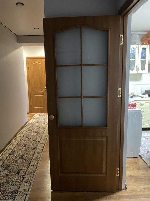 Продам 6 дверей разных размеров