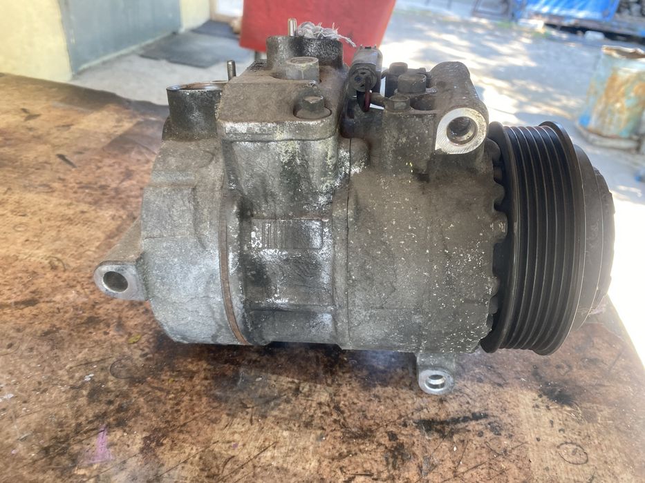 Компресор климатик за мерцедес ц220 дизел w204