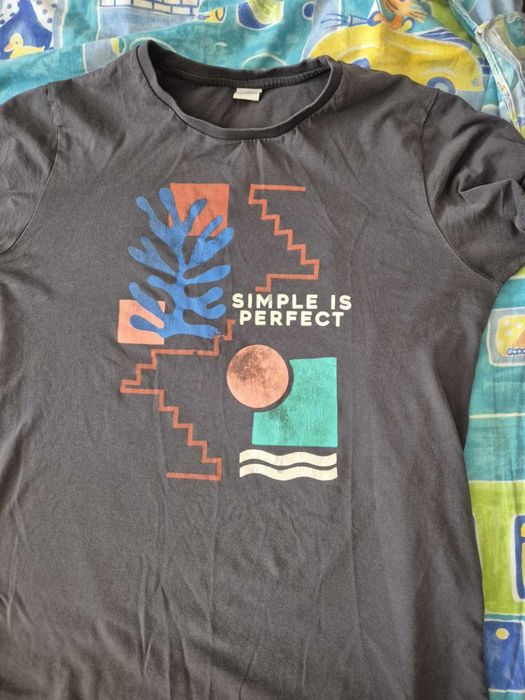 Намалени 11 броя тениски за момче - 12-13 години