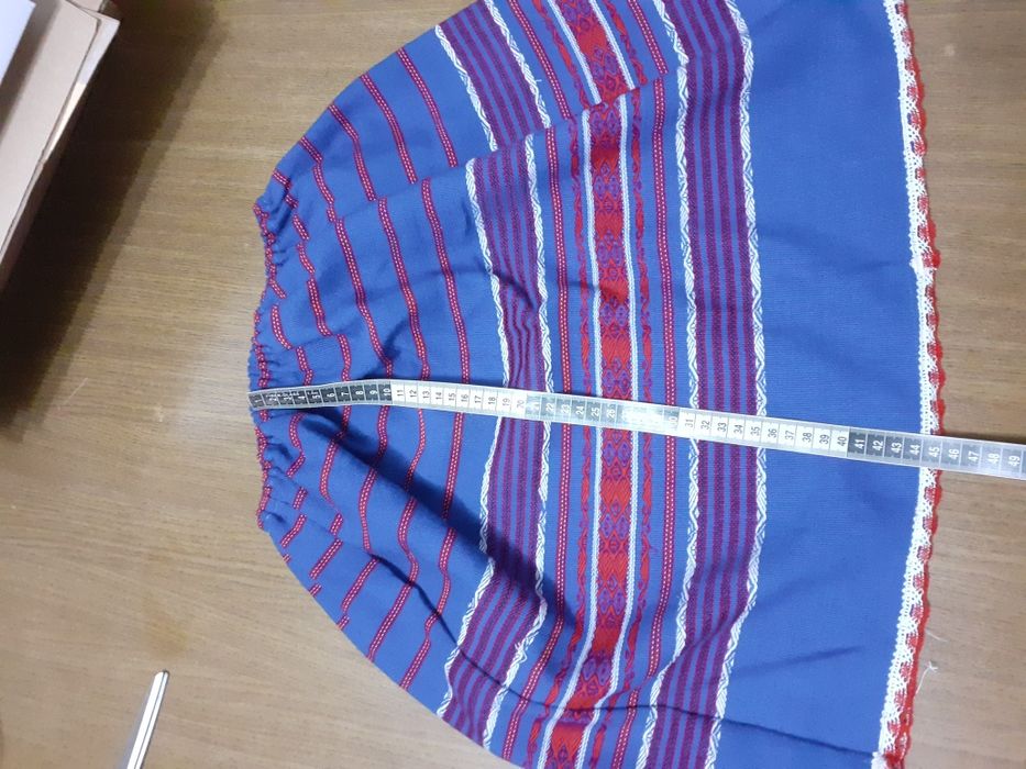 Cătrințe ,fote costum popular fete.