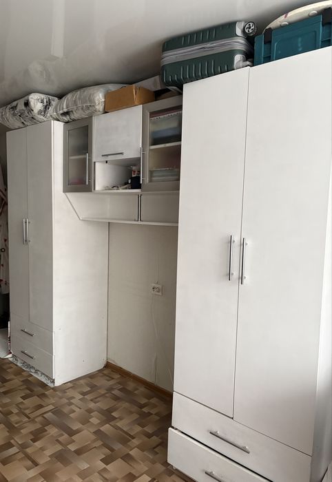 Продам шкаф