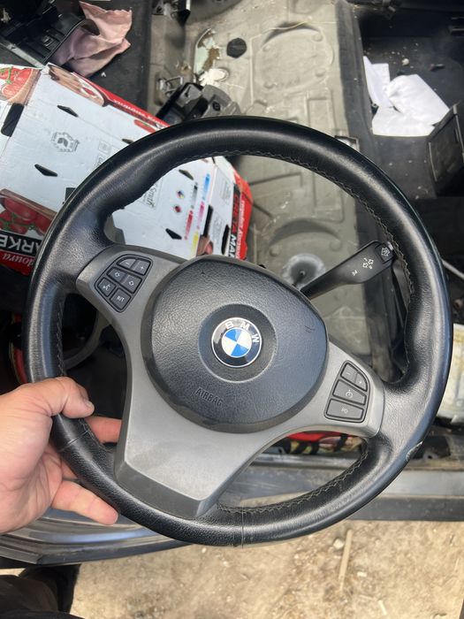 Спортен волан х3 бмв bmw e83