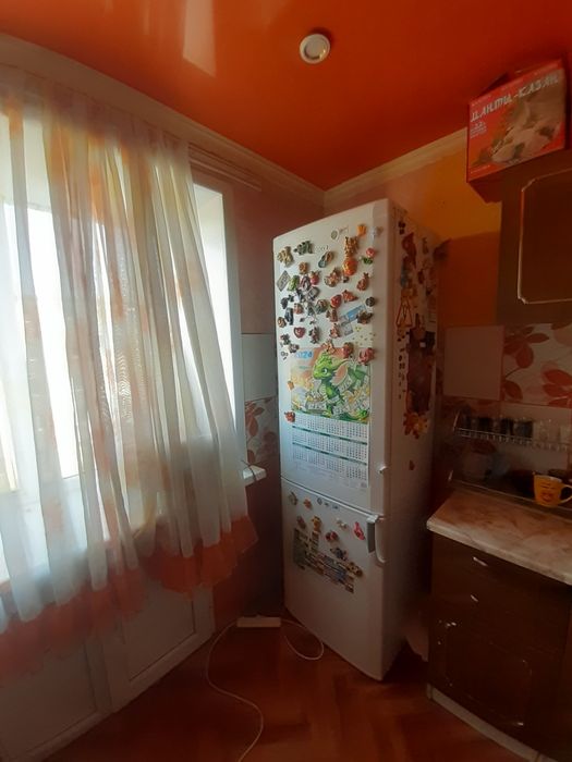 Продам 2 х   комнатную квартиру