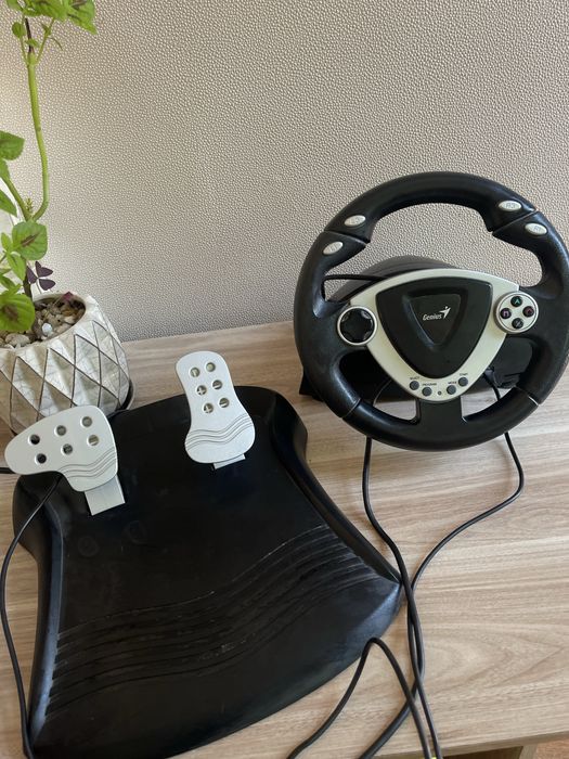 Руль и педали, для игровой приставки