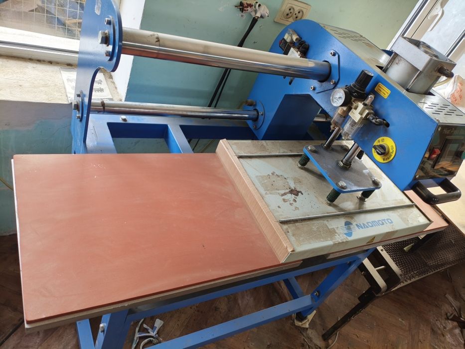 Press aparat stanok Futbolka uchun ishlatganmiz