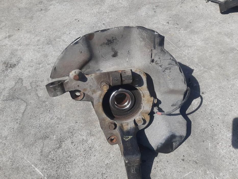 fuzeta dreapta fata 2.2 d  hyundai santa fe 2 cm  51756-3j700