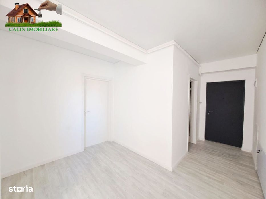 Apartament 1 camera decomandat intabulat 36mp et 3/5 Visan Bucium Iasi — fotografia 3