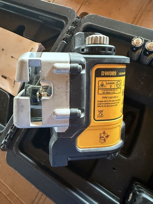 DeWalt Dw 089 Laser 3 линеен лазер червен