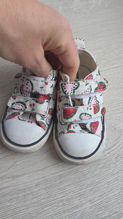 Converse marimea 22