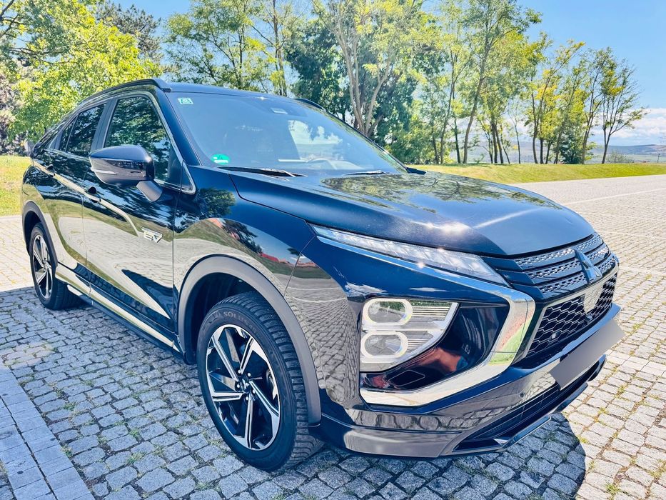 Mitsubishi Eclipse-Cross Mitsubishi Eclipse Cross Plus Select fabr 2023 Hybrid 4WD