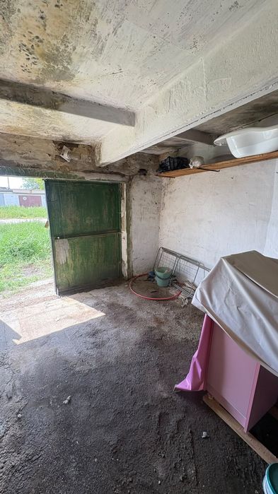 Продам Гараж на территории кооператива.