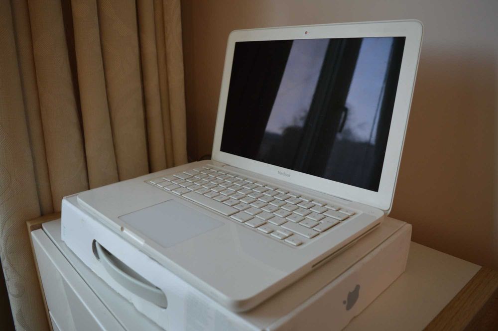 Лаптоп Apple MacBook 13 за части