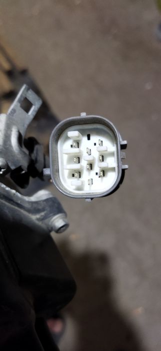 Тромблер и диффузор вентилятор на Хонду срв