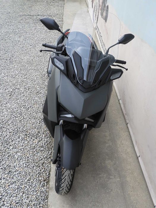 Scuter Yamaha XMAX 300 2025 | Rate | Leasing