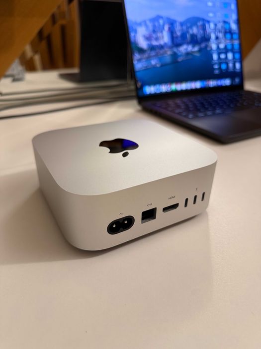 Apple Mac Mini M4 - 256GB, 16GB RAM - Като Нов