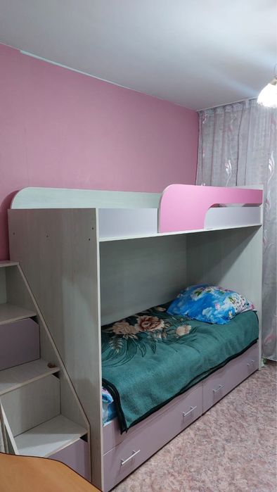 Спальный гарнитур