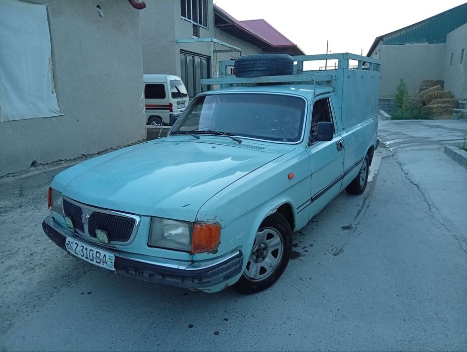 Volga pikap sotiladi 14 mln