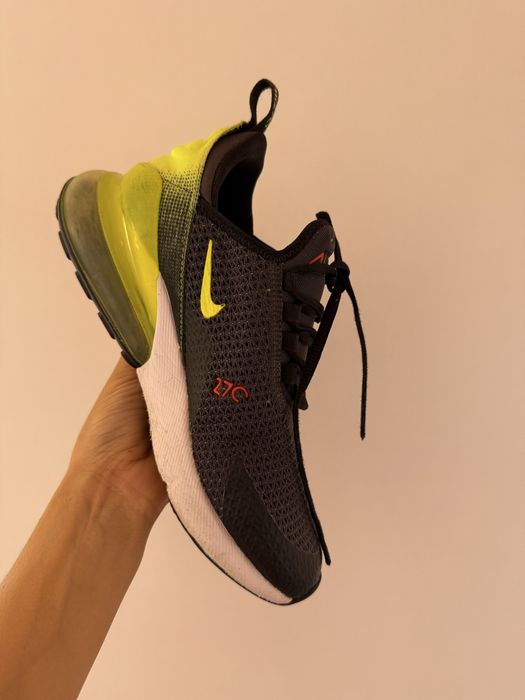 Adidasi dama Nike Ari max 270, marimea 37