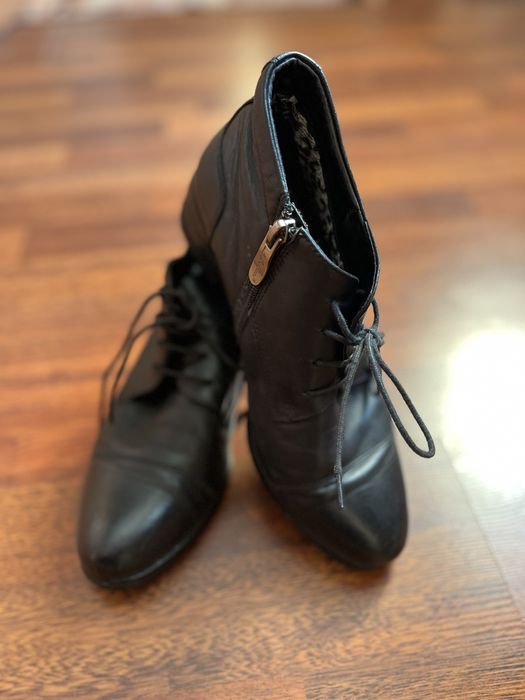 Натуральные кожанные ботинки!