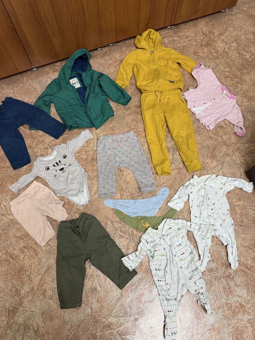 Детская одежда и обувь отдам даром