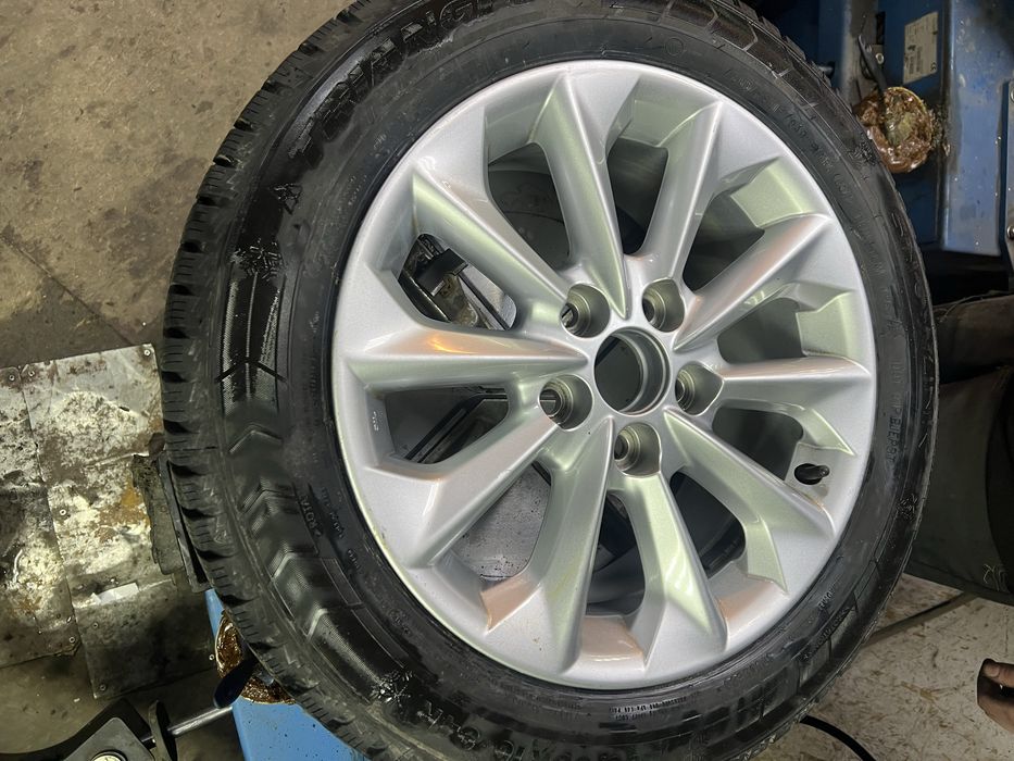 Оригинальные легкосплавные диски