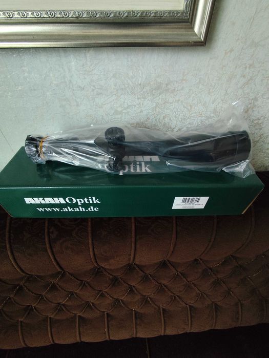 Optics AKAH Zielfernrohr, 10-40 x 56 LA