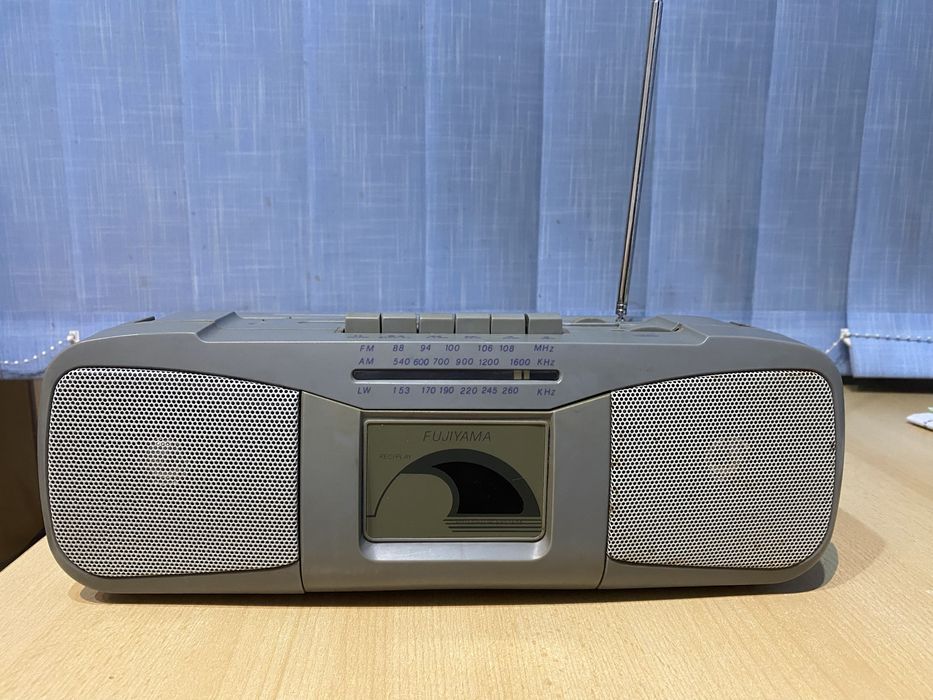 Radio-casetofon Fujiyama FJ-838/vintage