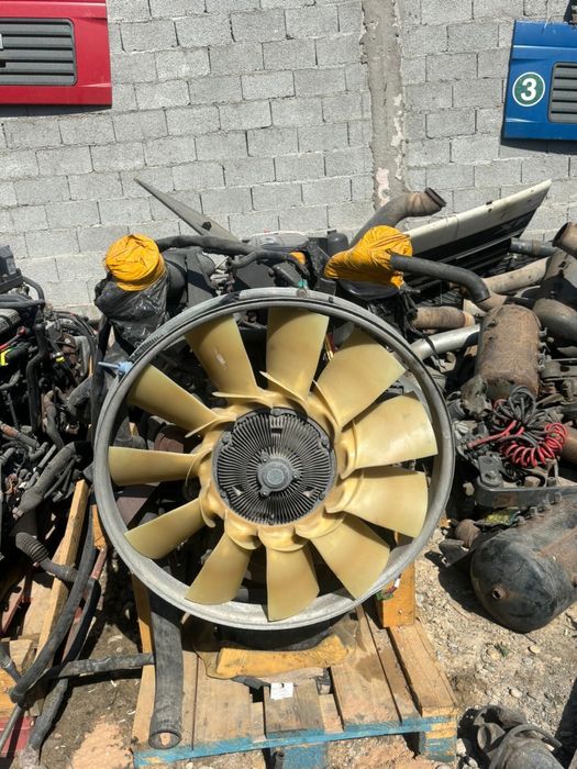 Грузовой разбор фура