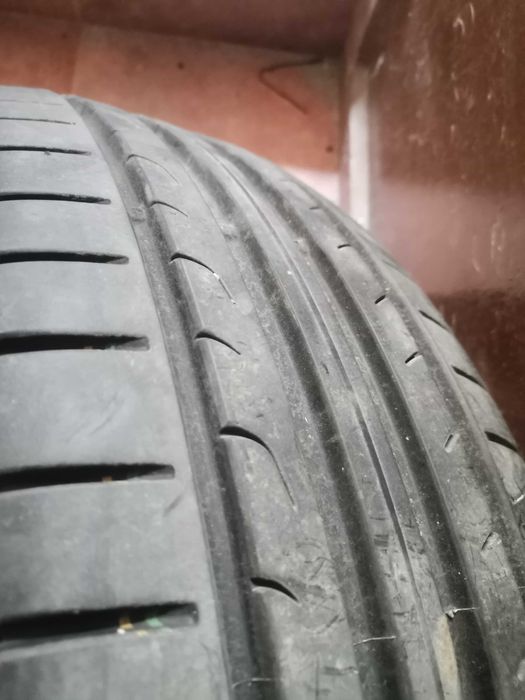 Летни гуми 215 60 16 Dunlop dod 25g