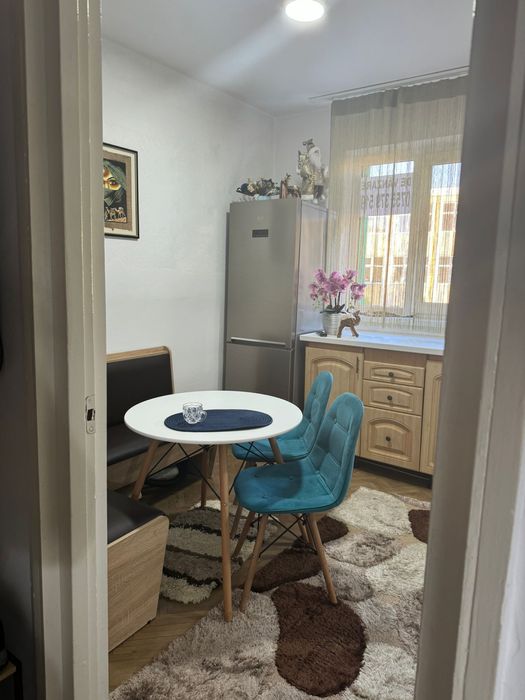 Apartament cu 2 camere pentru chirie, proaspăt renovat