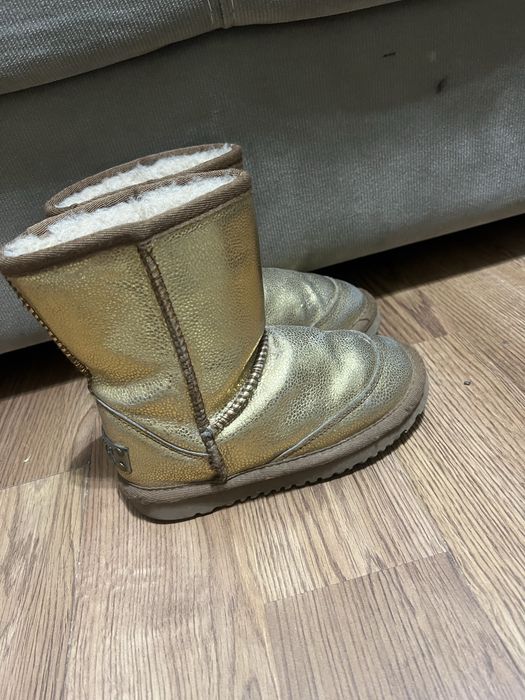 Угги детские кожаные