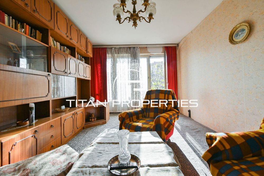 Продава се Двустаен апартамент в София, Красна поляна 1 - 65 кв.м за 2124 €/кв.м - Снимка #1