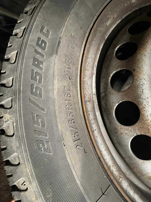 2 roti R16/65/215 C  cu anvelope all season GoodYear