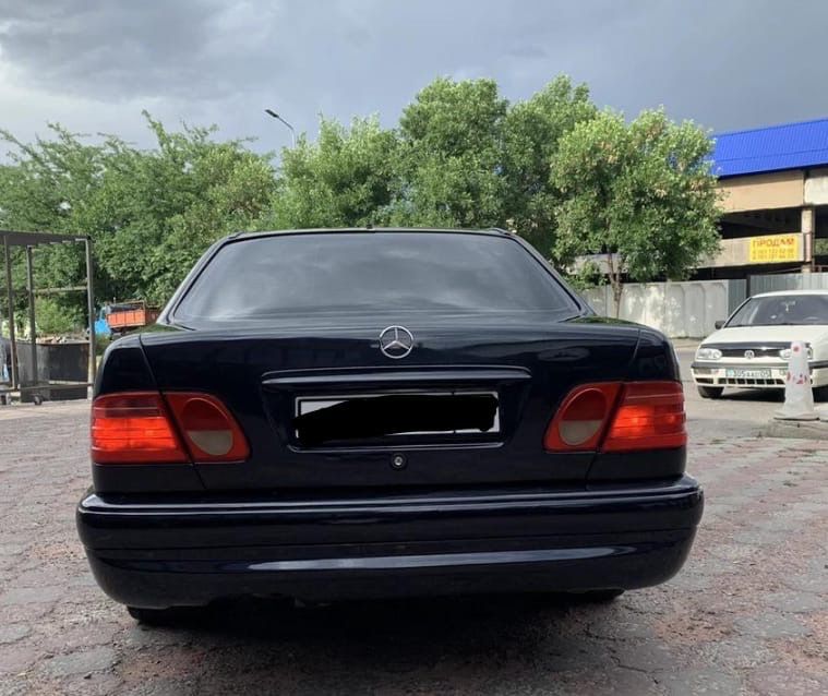 Бампер мерс w210 до рестайлинг е55