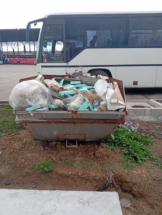 Контейнер за строителни отпадъци 4-кубиков