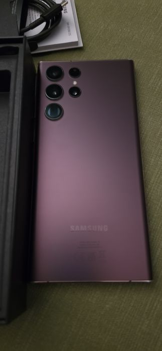 Samsung galaxy s22 ultra  256