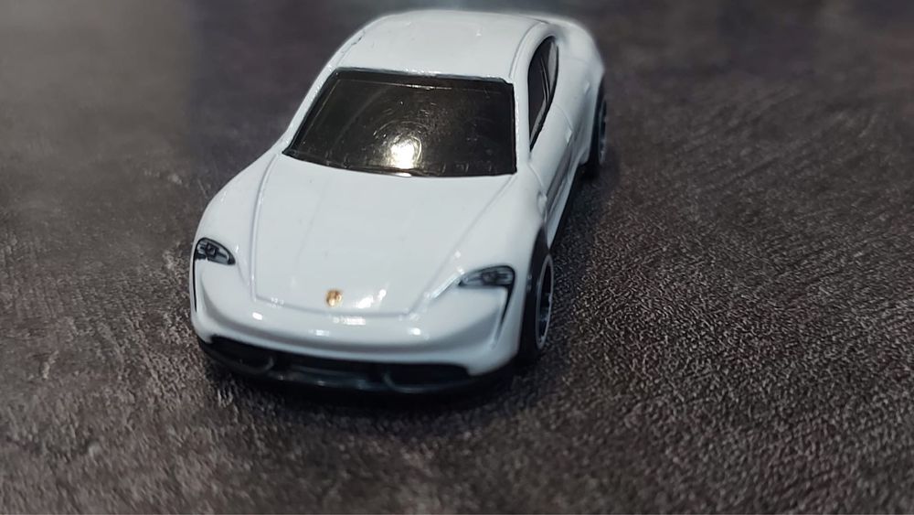 Машинки  хотвилс все мейны