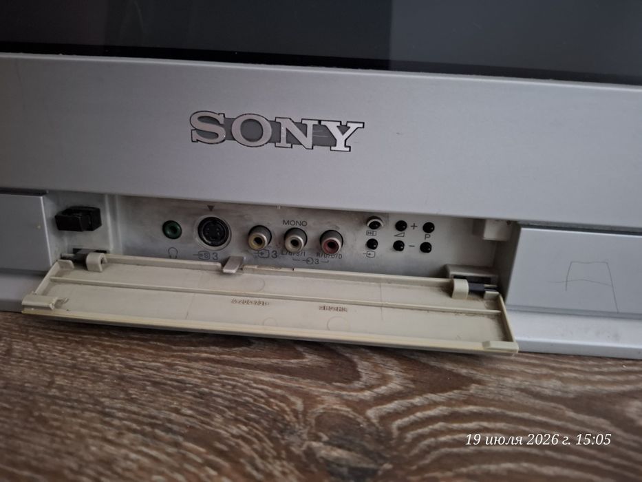 Ретро Телевизор Sony в отличном состоянии