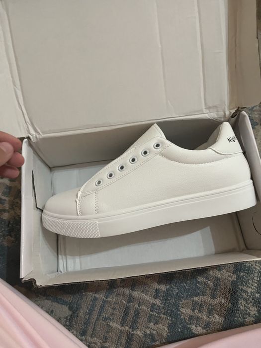 ақ кросс новый киілмеген