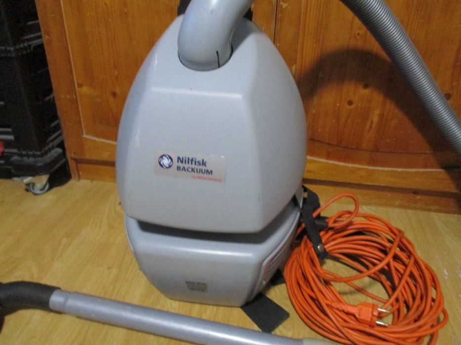 aspirator profesional nilfisk