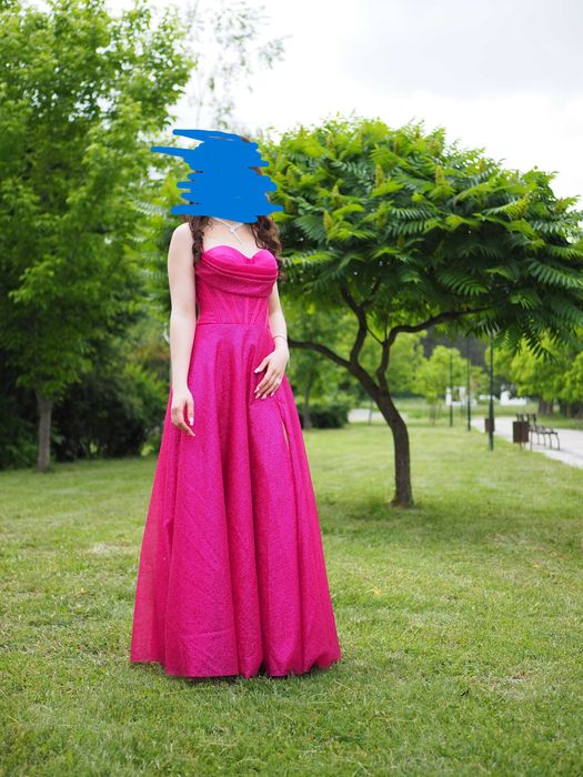 Продавам бална рокля XS-S-M размер 480лв