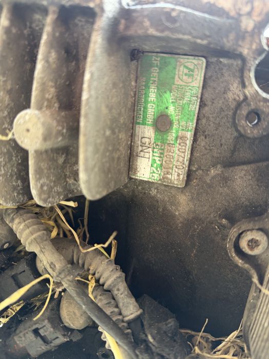 Автоматична скорстна кутия ауди А8 Д3 3.7 бензин