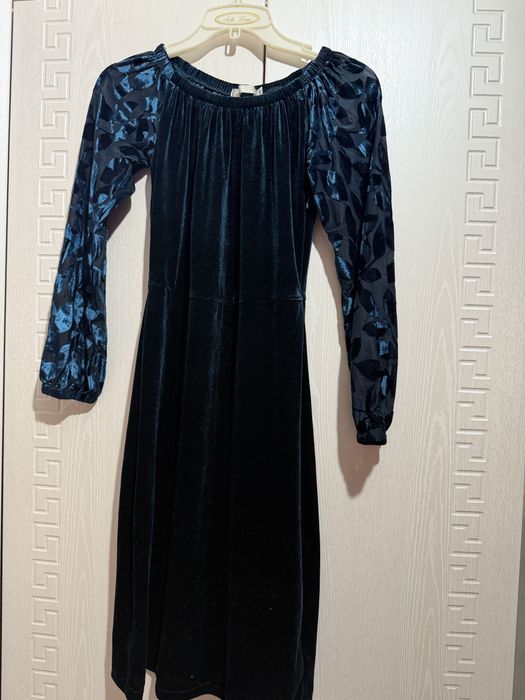 Не дорого Продам платья