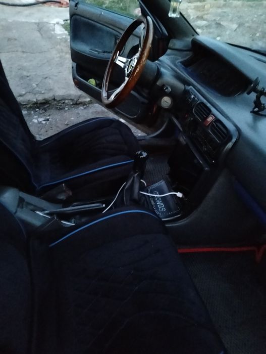 Мазда кронус 1993год