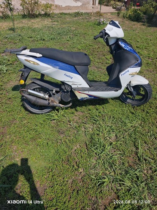 Скутер 50 кубика Tauris 2t